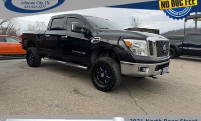 2017 Nissan Titan SV