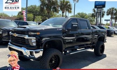 2026 Chevrolet Silverado HD LT
