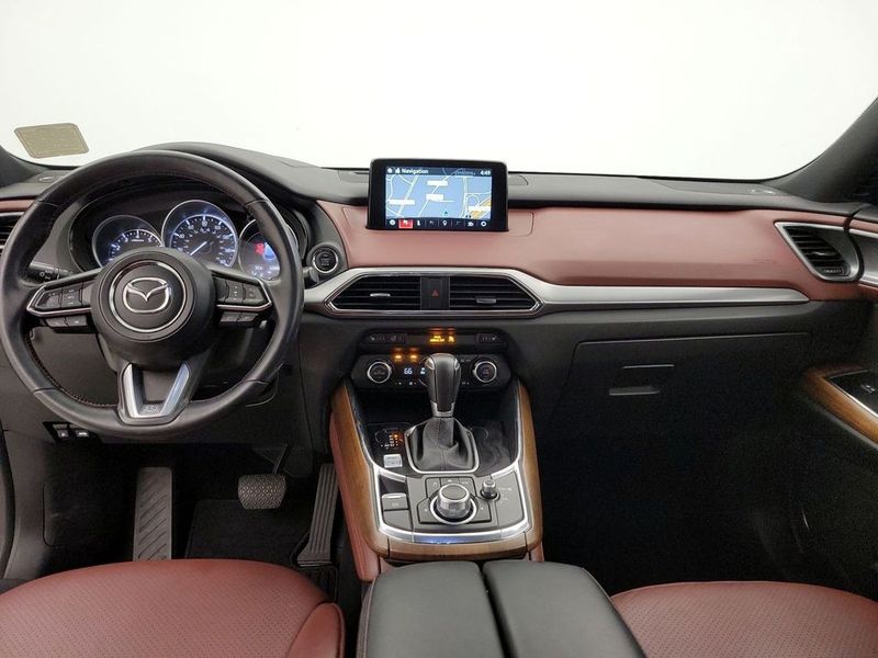 2018 Mazda CX-9 — a typically priced live listing