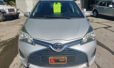 2015 Toyota Yaris LE