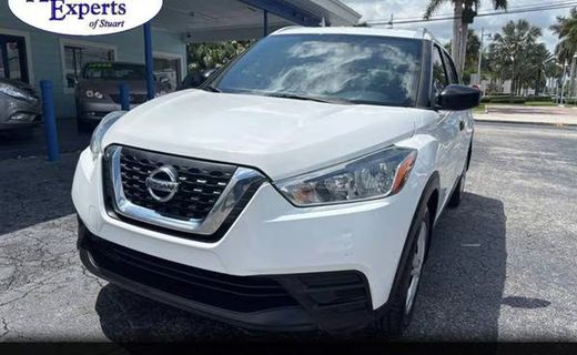 2019 Nissan Kicks S