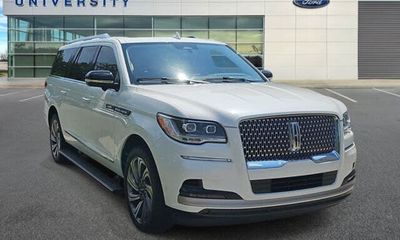 2022 Lincoln Navigator