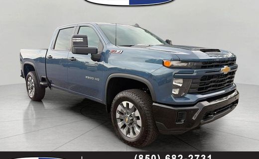 2026 Chevrolet Silverado HD Custom