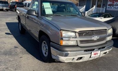 2003 Chevrolet Silverado Work Truck