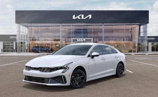 2025 Kia K5 LXS