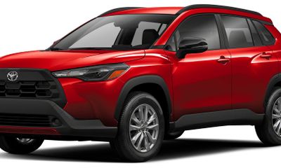 2026 Toyota Corolla Cross LE