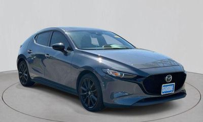 2023 Mazda MAZDA3 Preferred Package