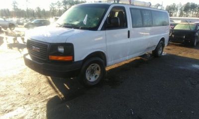 2017 GMC Savana EXT