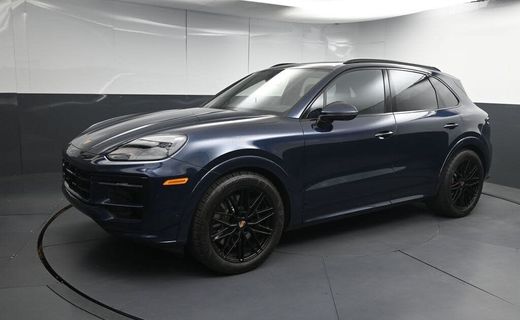 2026 Porsche Cayenne GTS