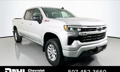 2022 Chevrolet Silverado RST
