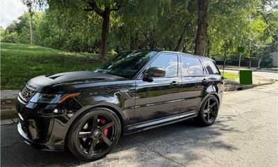 2018 Land Rover Range Sport SVR