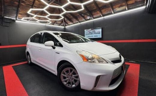 2014 Toyota Prius V Three