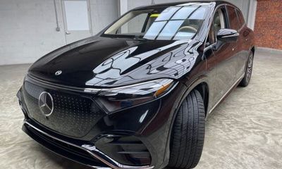 2023 Mercedes-Benz EQS-Class SUV EQS450 4MATIC