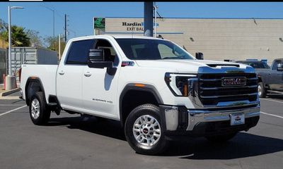 2026 GMC Sierra HD SLE
