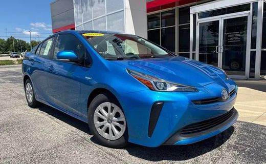 2020 Toyota Prius LE