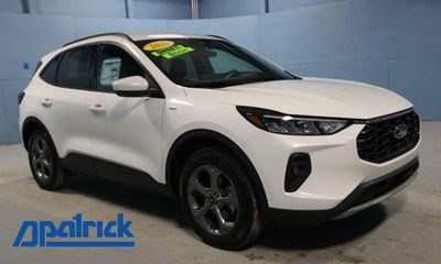 2025 Ford Escape ST Line Select
