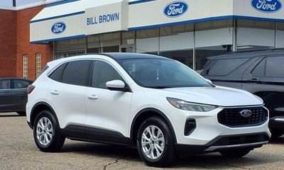 2023 Ford Escape Active