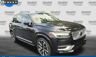 2023 Volvo XC90 Plus Bright