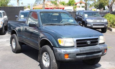 1998 Toyota Tacoma Deluxe