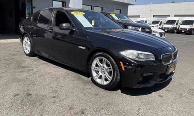 2013 BMW 528I I