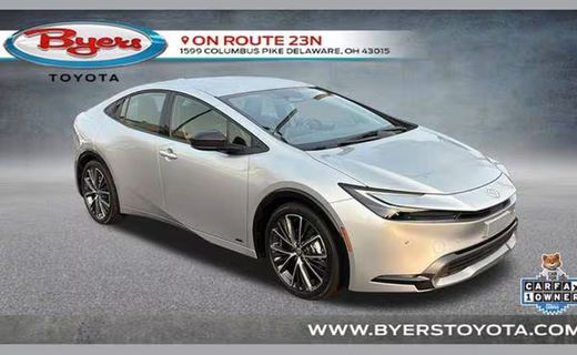 2025 Toyota Prius XLE