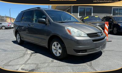2004 Toyota Sienna
