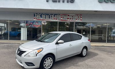2018 Nissan Versa S