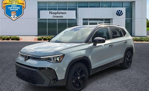 2026 Volkswagen Taos SE Black