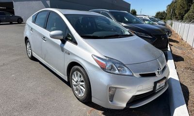 2013 Toyota Prius Base
