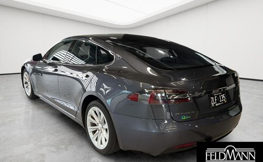 2016 Tesla Model S 90D