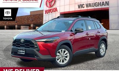2026 Toyota Corolla Cross LE