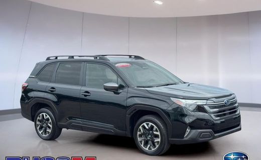 2025 Subaru Forester Premium Base