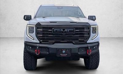 2025 GMC Sierra AT4X