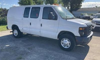 2012 Ford E-Series E 350 Super