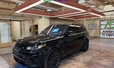 2017 Land Rover Range Sport SVR