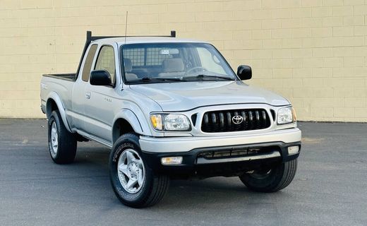 2003 Toyota Tacoma Deluxe