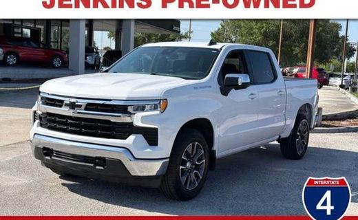 2023 Chevrolet Silverado LT
