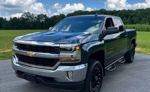 2017 Chevrolet Silverado LT