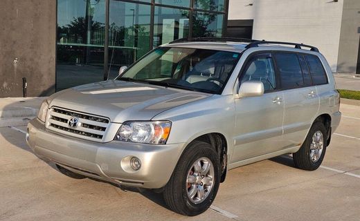 2004 Toyota Highlander STD