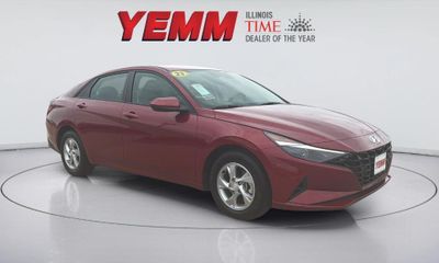2023 Hyundai Elantra SE
