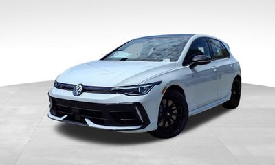 2026 Volkswagen Golf R 2 0 TSI