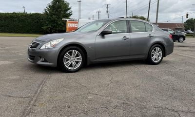 2015 Infiniti Q40 Base