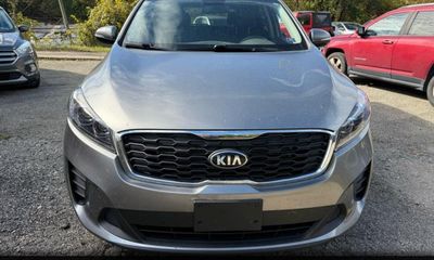 2019 Kia Sorento L LX S