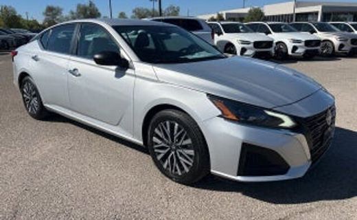 2024 Nissan Altima SV