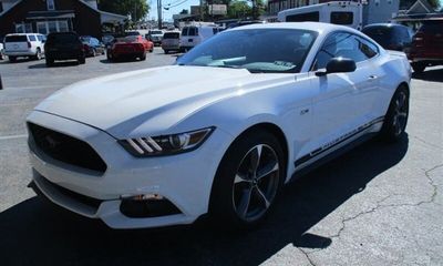 2015 Ford Mustang V6 Coupe