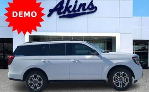 2026 Ford Expedition Active
