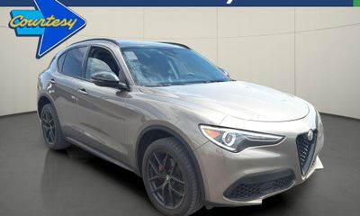 2019 Alfa Romeo Stelvio Base