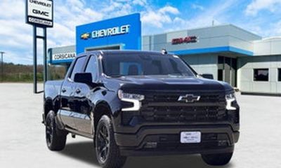 2025 Chevrolet Silverado Custom