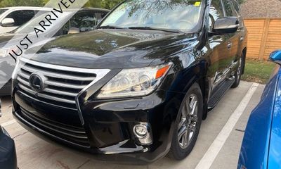 2014 Lexus LX 570
