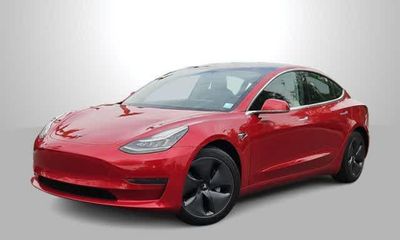 2020 Tesla Model 3